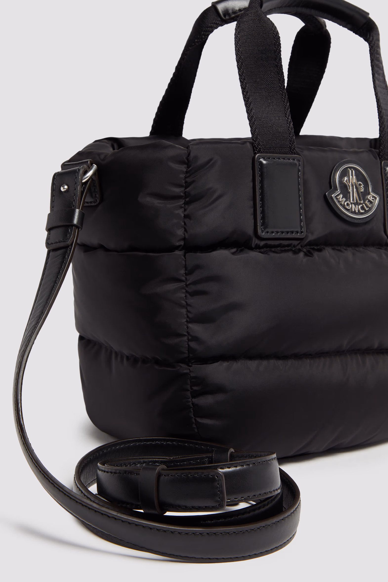 Minibolso tote impermeable Caradoc Mujer Negro Moncler 3